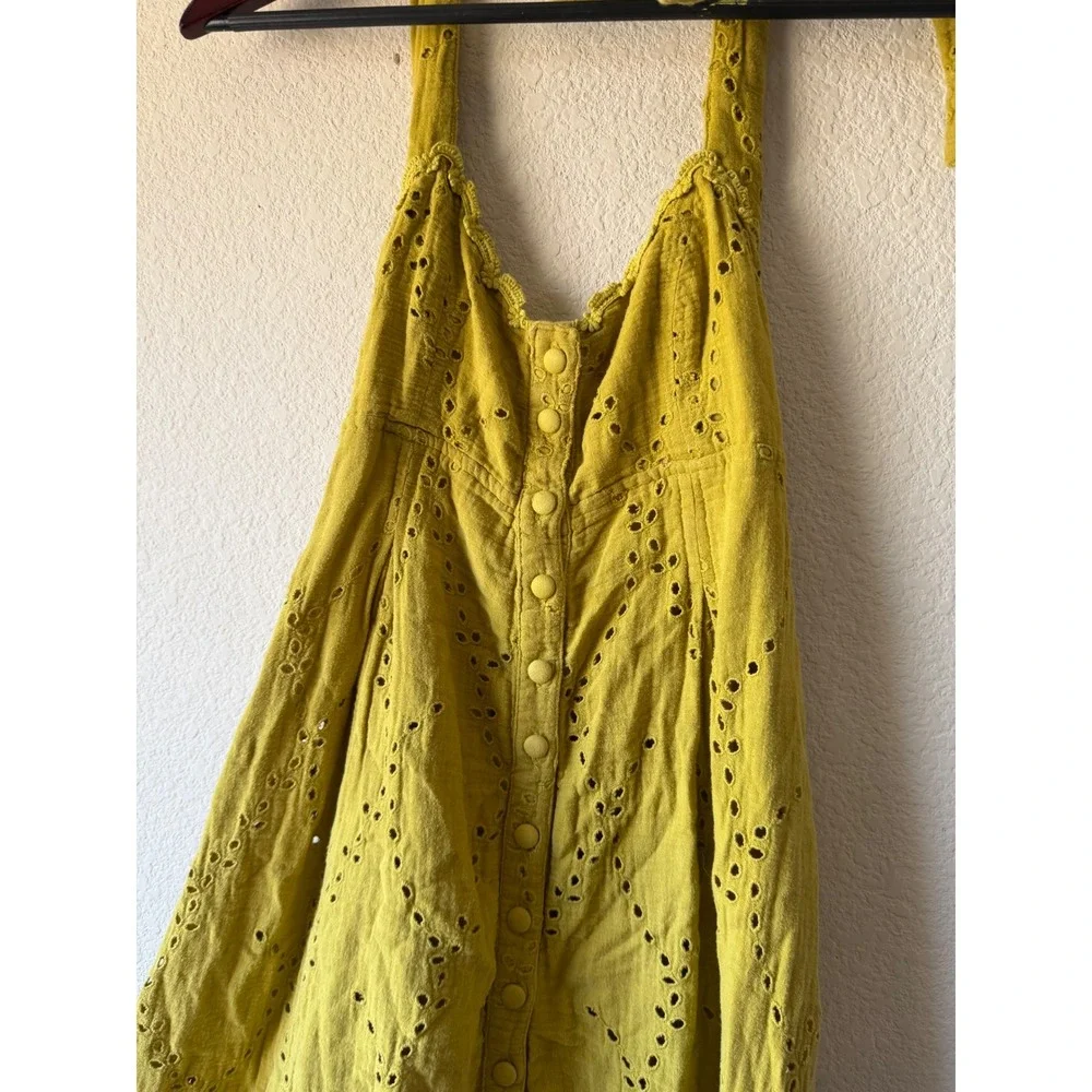 Free People Green Eyelet Lace Halter Midi Dress Button Front Boho size small